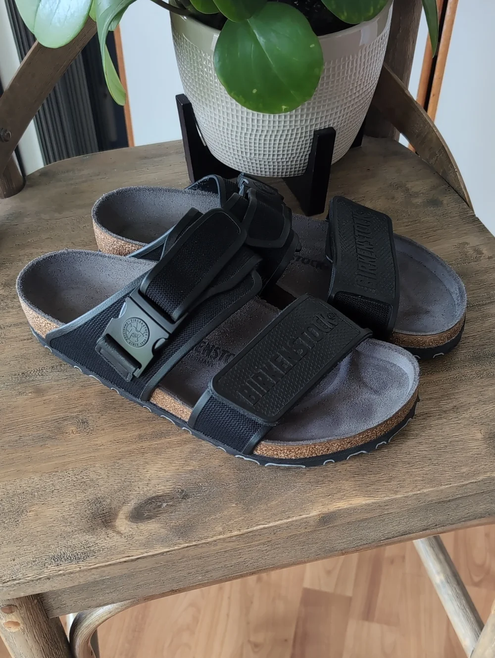 NWOB Birkenstock Rotterdam Slides Sandals 42 Black Buckle